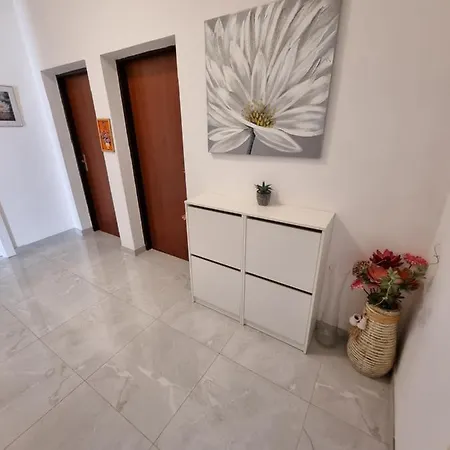 Apartment Lili