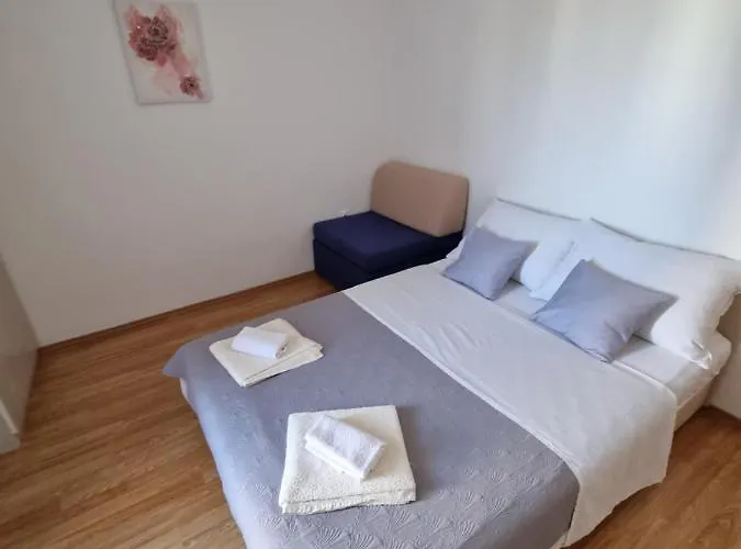 Lili Apartamento Biograd Na Moru