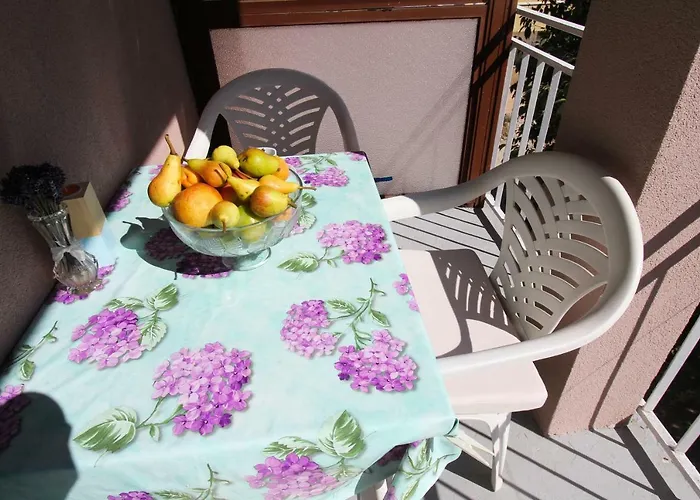 Lili Апартаменты