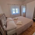 Lili شقة